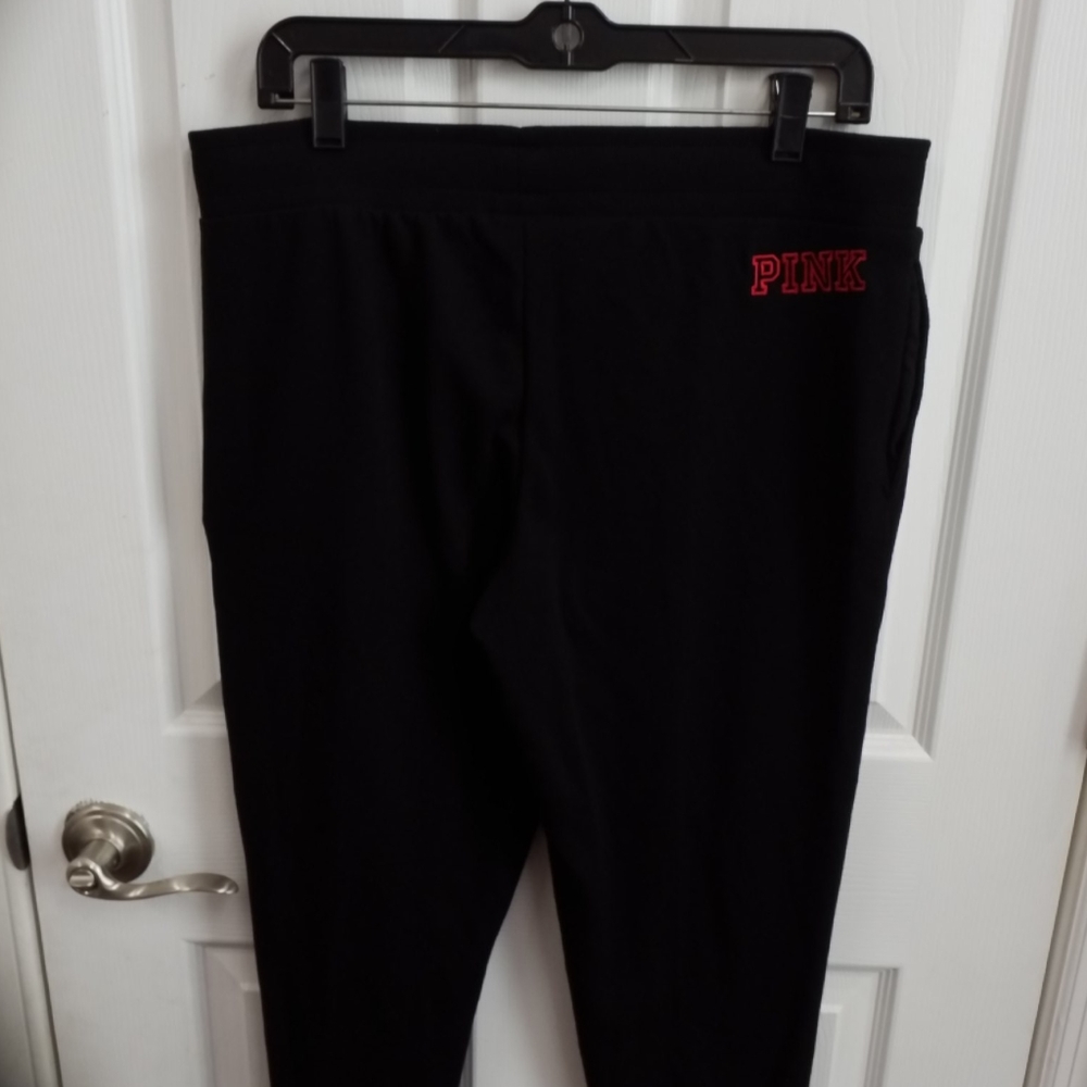 NWT VS Pink Wisconsin Badgers Joggers Size Large - Picture 7 of 9